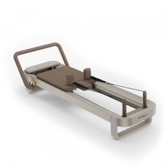 Реформер для пилатеса TECHNOGYM REFORM, фото